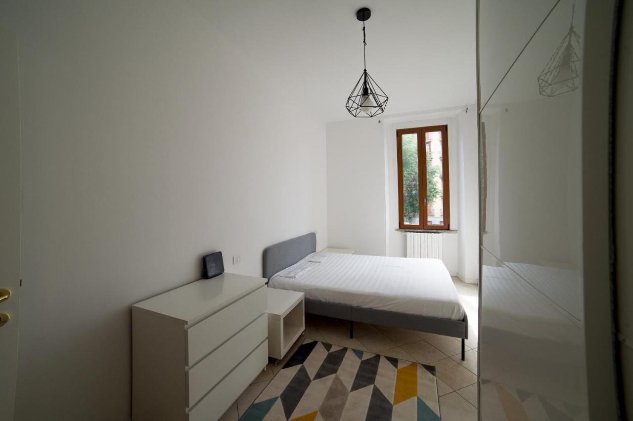 Apartmán Hbhall Navigli 30 Milán Exteriér fotografie